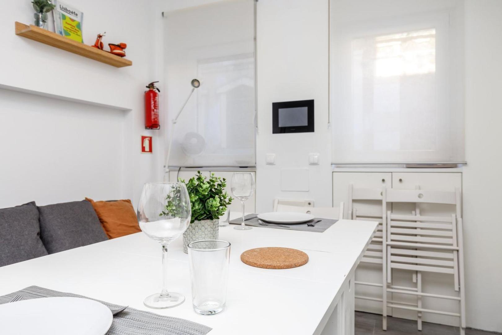 Guestready - Minimalist Studio In Downtown Lisbon Lägenhet Exteriör bild